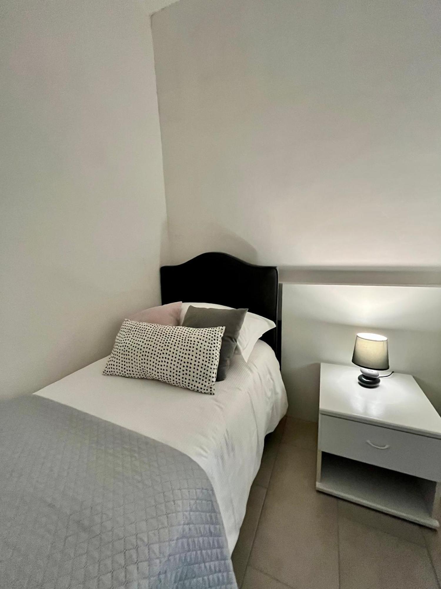 Hotel Alla Fontanella Alassio Szoba fotó